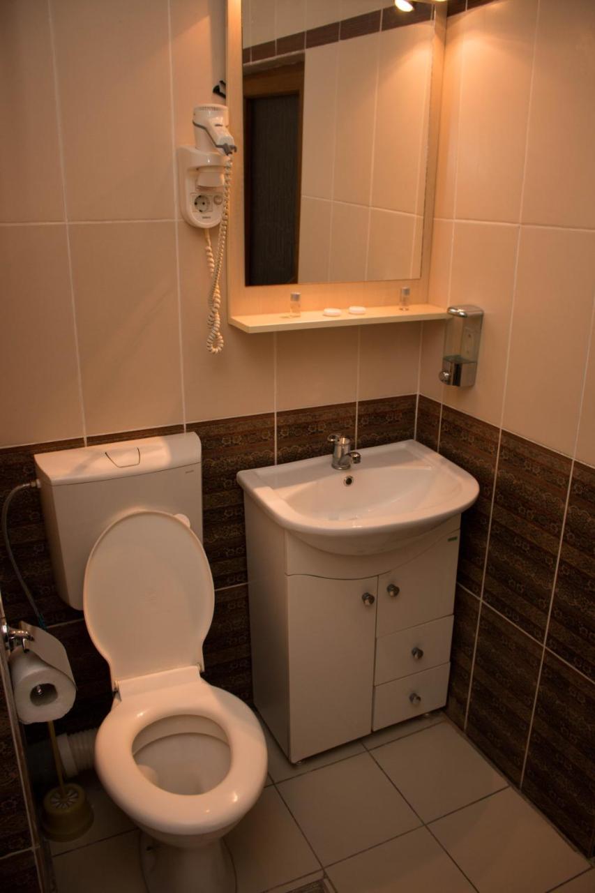 N&S Hotel Barlad Birlad Ngoại thất bức ảnh